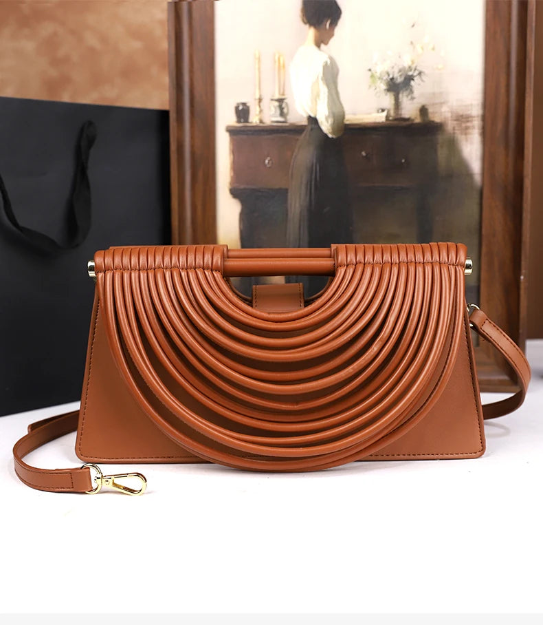 Bellora Clutch