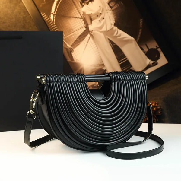 Myluna Clutch