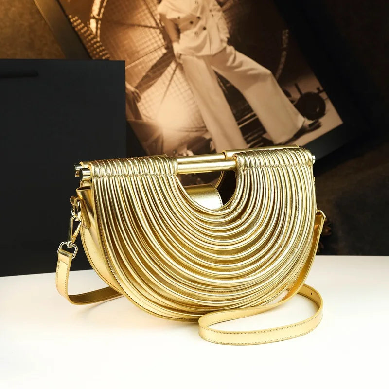Myluna Clutch