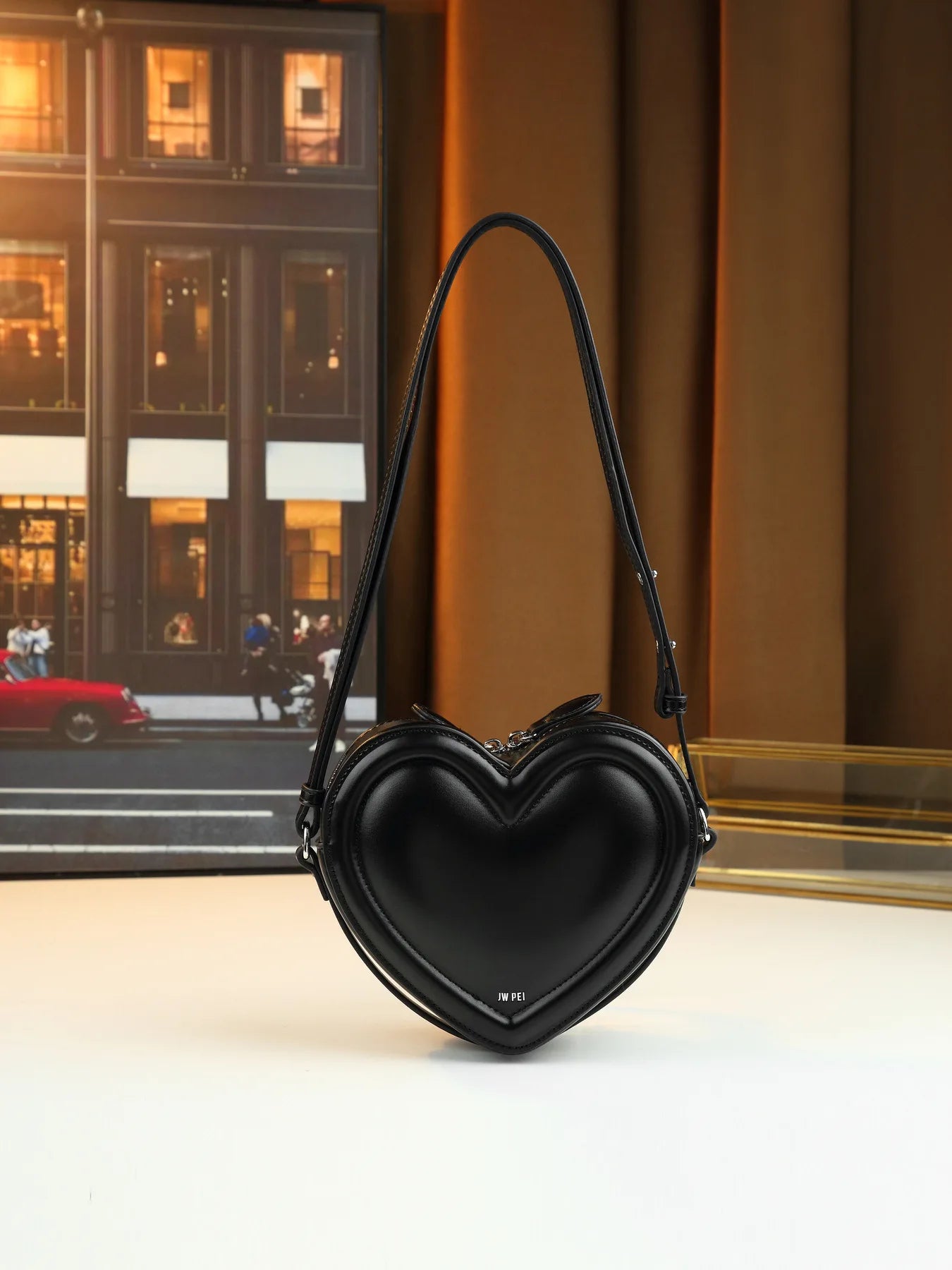 Sweetheart Crossbody