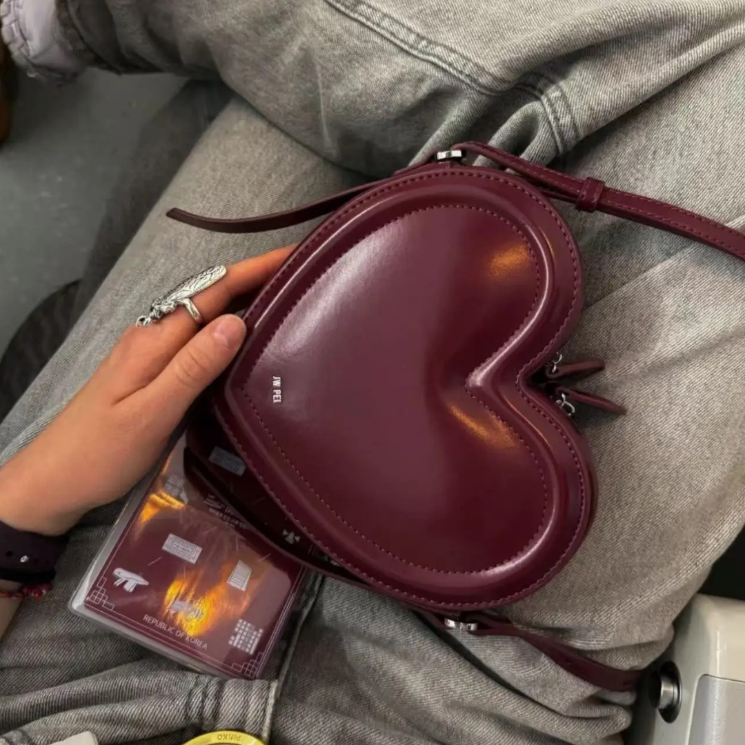 Sweetheart Crossbody