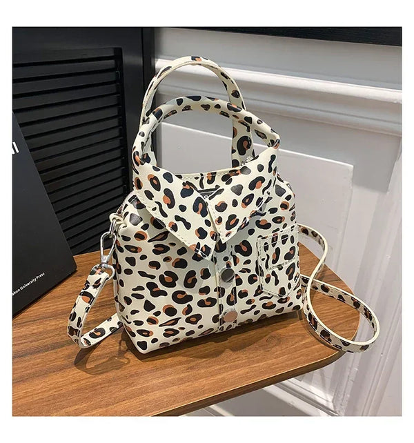Collarina Tote animalier
